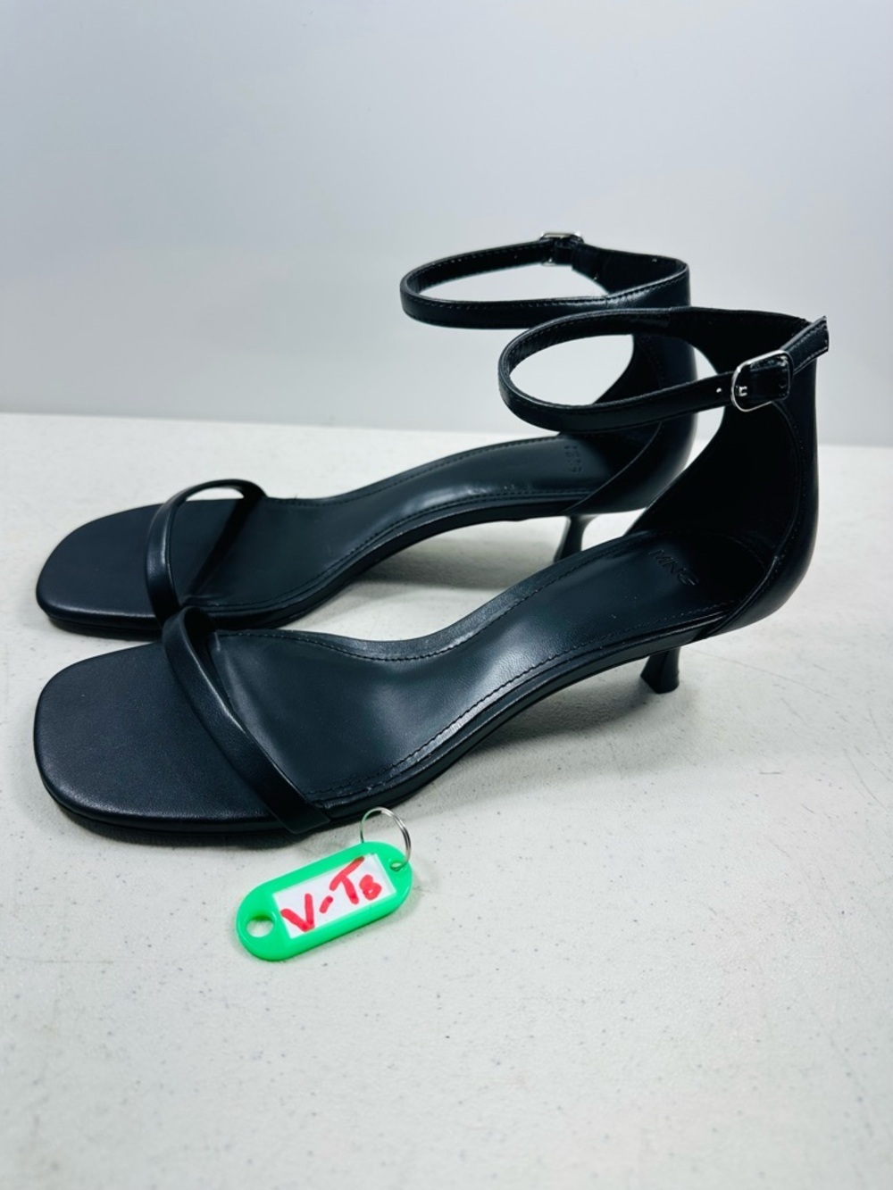 Mango Ankle Loop Kitten Heel Sandals  size 38-7-7,5